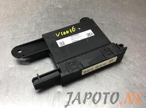 Control unit TOYOTA YARIS (_P21_, _PA1_, _PH1_)