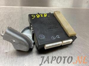 Control unit LEXUS SC Convertible (UZZ40_)