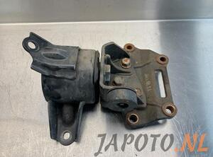 Manual Transmission Mount KIA SPORTAGE (SL)