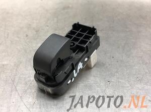 Switch for window winder MAZDA 3 Saloon (BL)