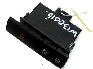 Switch for hazard light TOYOTA PRIUS Hatchback (_W2_)