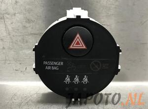 Switch for hazard light TOYOTA YARIS (_P13_)