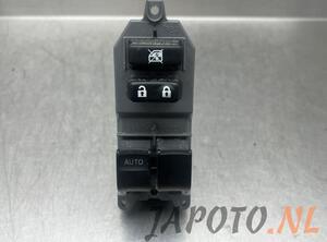 Steering Column Switch TOYOTA YARIS (_P9_)