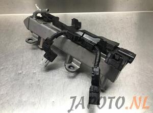 Petrol Fuel Rail TOYOTA YARIS (_P21_, _PA1_, _PH1_)