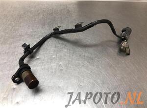 Camshaft Position Sensor TOYOTA CAMRY Saloon (_V3_)