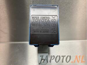 Wash Wipe Interval Relay TOYOTA HIACE IV Bus (__H1_, __H2_), TOYOTA HIACE IV Bus (_H1_), TOYOTA HIACE IV Van (__H1_, __H2_)