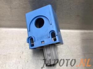 Wash Wipe Interval Relay TOYOTA AURIS (_E18_), TOYOTA AURIS Estate (_E18_)