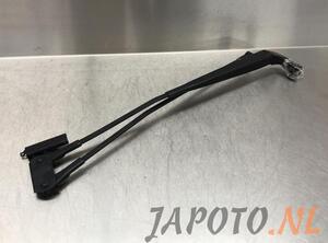 Wiper Arm TOYOTA AYGO (_B4_)