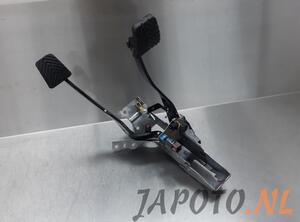 Pedal Assembly MITSUBISHI MIRAGE / SPACE STAR Hatchback (A0_A)