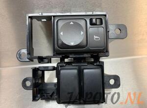 Mirror adjuster switch NISSAN JUKE (F15)