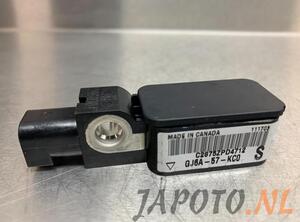 
Airbag Sensor von einem Mazda RX-8
