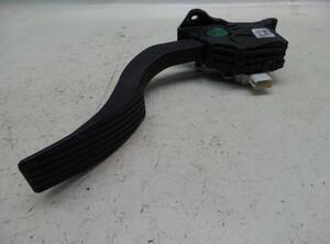 Accelerator pedal CHEVROLET AVEO Hatchback (T300)