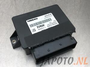 Control unit for fixing brake NISSAN QASHQAI II SUV (J11, J11_)