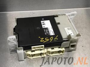 Control unit central electric (BCM) TOYOTA YARIS (_P13_)