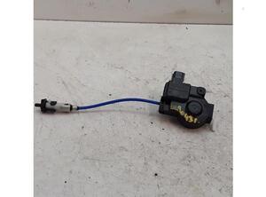 Servomotor for fuel filler flap LEXUS IS II (_E2_)