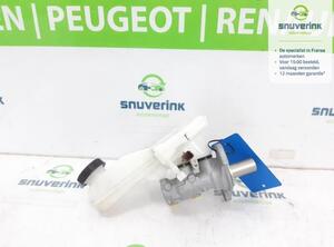 Brake Master Cylinder PEUGEOT 208 II (UB_, UP_, UW_, UJ_)