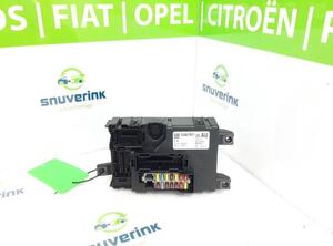 Fuse Box OPEL CORSA D (S07)