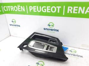 Center Console PEUGEOT 5008 II (MC_, MJ_, MR_, M4_)