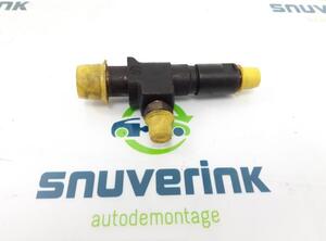 Injector Nozzle RENAULT Trafic Kasten (TXX)