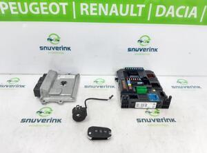 Regeleenheid motoregeling PEUGEOT 208 I (CA, CC)