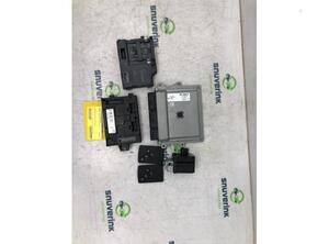 Control unit for engine RENAULT CAPTUR I (J5_, H5_), RENAULT CLIO IV (BH_)