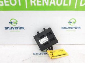 Control unit central electric (BCM) RENAULT TRAFIC III Van (FG_)