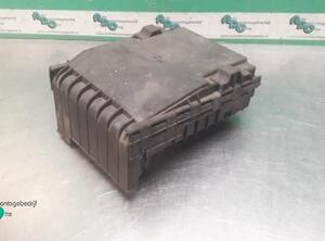 Fuse Box VW CADDY III Box Body/MPV (2KA, 2KH, 2CA, 2CH)