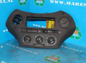 Heating &amp; Ventilation Control Assembly TOYOTA Yaris (NCP1, NLP1, SCP1)