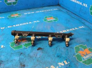 Petrol Fuel Rail VW Golf V (1K1)