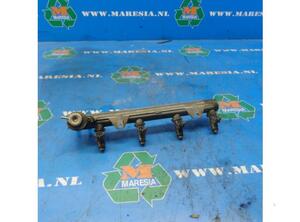 Petrol Fuel Rail SEAT Cordoba Vario (6K5)