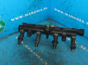 Petrol Fuel Rail SEAT Ibiza II (6K1)