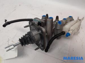 Brake Master Cylinder RENAULT ZOE Hatchback Van (BFM_), RENAULT ZOE (BFM_)