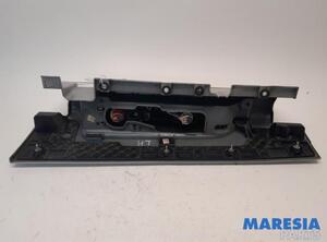 Rückleuchte links Renault Trafic III Kasten FG 265556737R P20391848