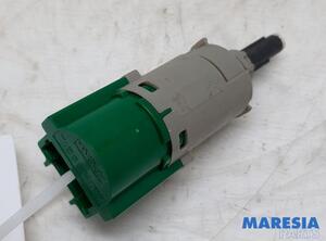 Brake Light Switch PEUGEOT 208 I (CA_, CC_)