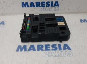 Fuse Box PEUGEOT 308 I (4A, 4C), PEUGEOT 308 SW I (4E, 4H)