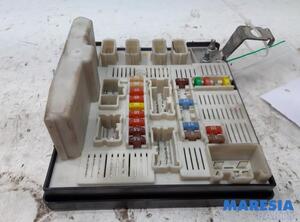 Fuse Box RENAULT Grand Scénic II (JM0/1), RENAULT Scénic II (JM0/1)