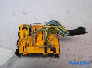 Fuse Box PEUGEOT 208 I (CA, CC)