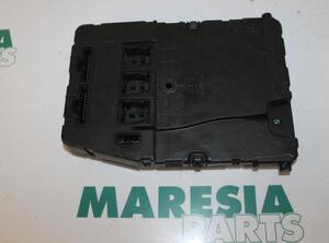 Fuse Box RENAULT SCÉNIC II (JM0/1_), RENAULT GRAND SCÉNIC II (JM0/1_)