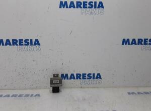 Glow Plug Relay Preheating RENAULT MEGANE III Grandtour (KZ0/1)