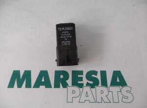 Glow Plug Relay Preheating PEUGEOT 508 I (8D_), PEUGEOT 508 SW I (8E_), PEUGEOT 5008 (0U_, 0E_), PEUGEOT 208 I (CA_, CC_)