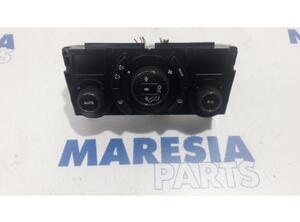 Heating &amp; Ventilation Control Assembly PEUGEOT 5008 (0E, 0U)