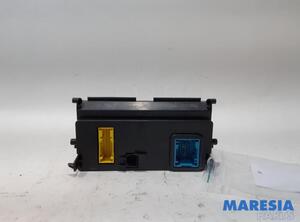 Control unit for heating and ventilation PEUGEOT 508 I (8D)