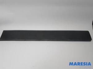 Trim Strip Bumper NISSAN NV300 Kasten (X82)