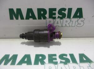 Injector Nozzle RENAULT Clio I (5/357, B/C57)