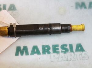 Injector Nozzle RENAULT Megane I Klasseic (LA0/1)