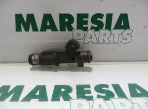 Injector Nozzle PEUGEOT 406 (8B)