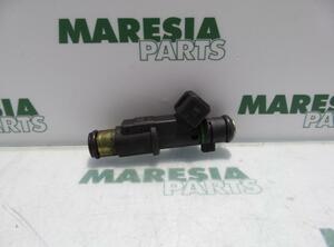 Injector Nozzle PEUGEOT 406 (8B)