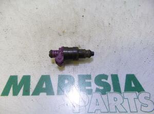 Injector Nozzle RENAULT TWINGO I (C06_)