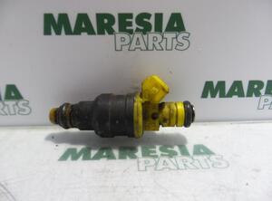 Injector Nozzle ALFA ROMEO 146 (930_), ALFA ROMEO 145 (930_), ALFA ROMEO 156 (932_), ALFA ROMEO 166 (936_)