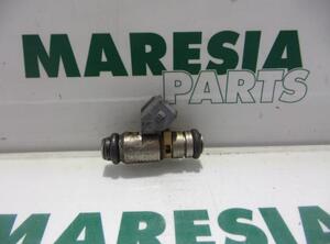 Injector Nozzle RENAULT LAGUNA I Grandtour (K56_)